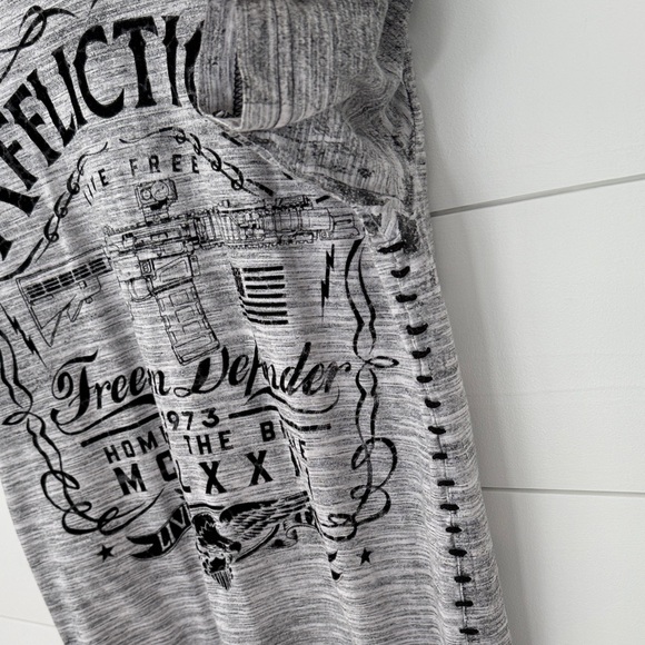 Affliction Black and Gray Graphic Tee - Picture 5 of 8